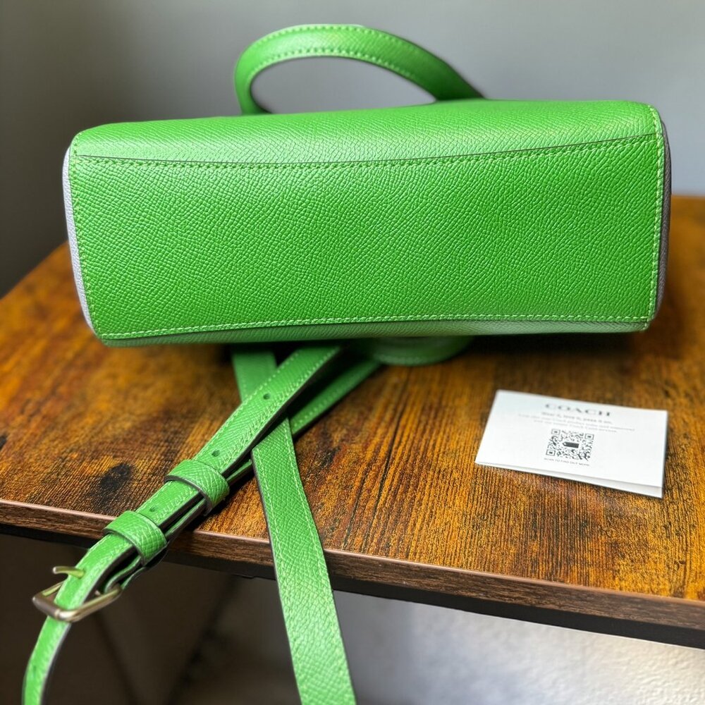 Coach 2022 Alice Satchel in Color block - Picture 9 of 11